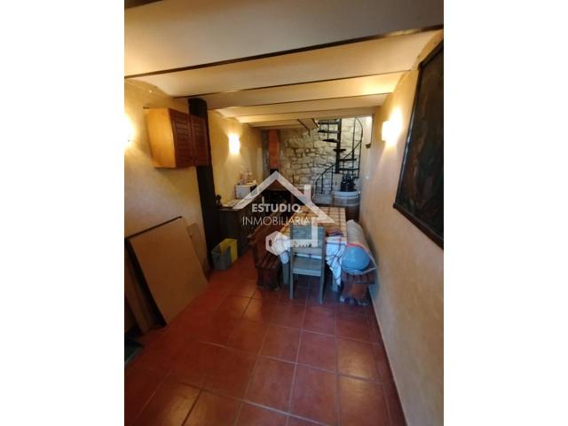 Venta de una casa en Moreda de Álava photo 0