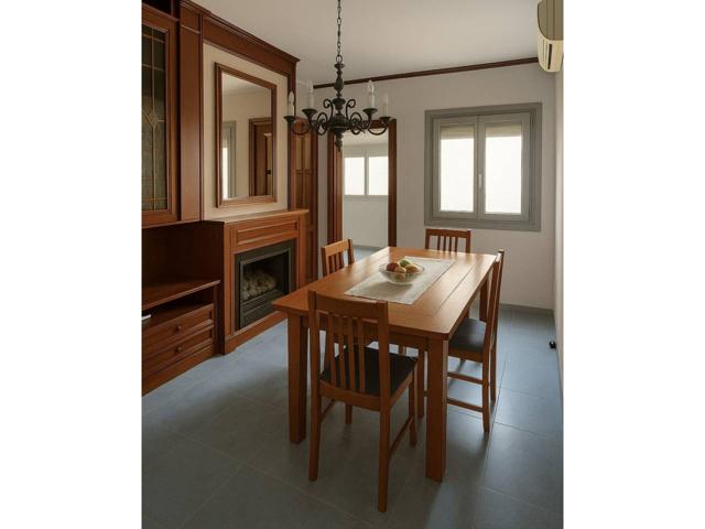 Venta de piso en L'Hospitalet de Llobregat photo 0