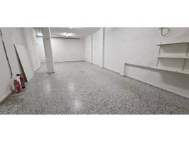 Local en alquiler en Centro photo 0