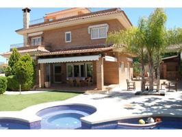 Chalet Individual en venta photo 0