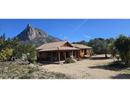 Chalet unifamiliar en venta en Área de Finestrat photo 0