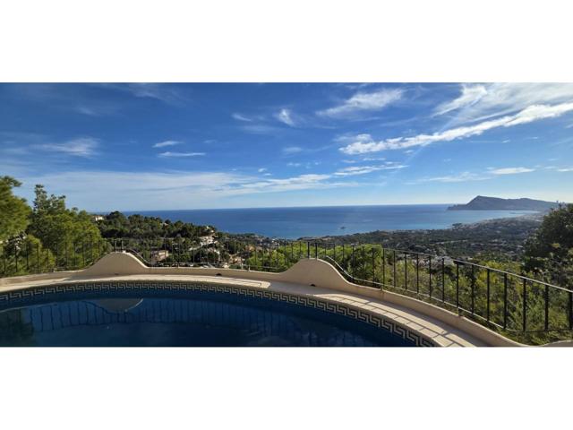 Alquiler de chalet unifamiliar en Altea La Vella photo 0