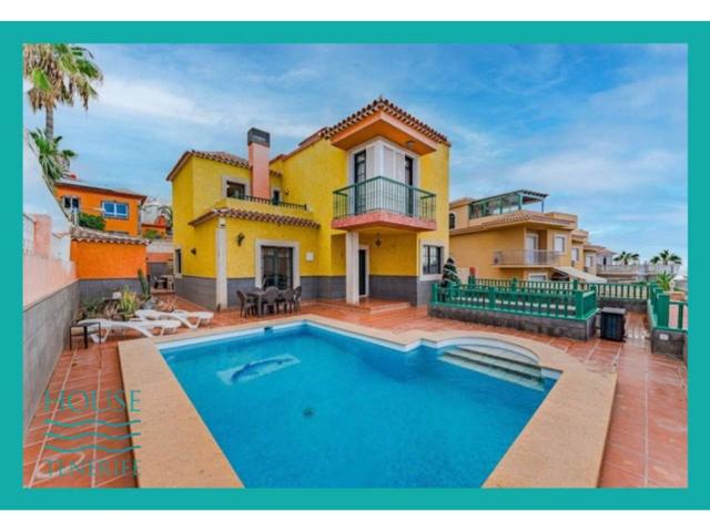 Elegante Villa en Venta en Chayofa - Parte Alta de Los Cristianos photo 0