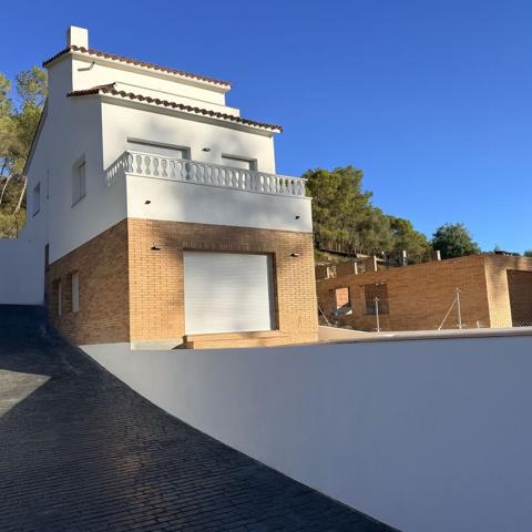 Chalet - Torre - Olivella photo 0