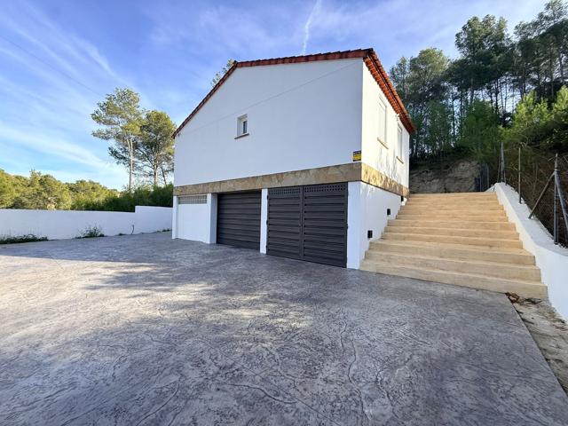 Chalet - Torre - Olivella photo 0