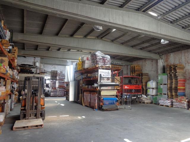 Almacén En venta en Terrassa photo 0