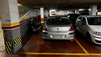 Parking En venta en Terrassa photo 0