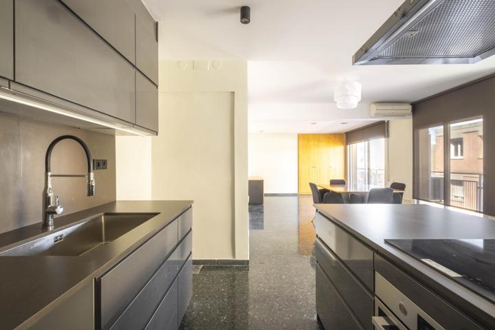 Piso En venta en Terrassa photo 0