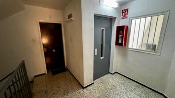 Piso En venta en Terrassa photo 0