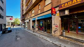 Local En venta en Terrassa photo 0
