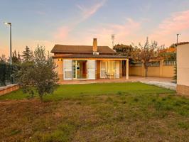 CHALET EN VENTA EN MANRESA EN UNA ÚNICA PLANTA DE 103M2 Y SOLAR DE 449M2 photo 0