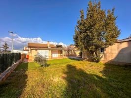 CHALET EN VENTA EN MANRESA EN UNA ÚNICA PLANTA DE 103M2 Y SOLAR DE 449M2 photo 0