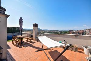 FANTÁSTICO Y ÚNICO DÚPLEX EN MANRESA DE 118M2, GRAN TERRAZA, PK Y TRASTERO photo 0