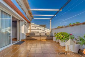 DUPLEX DE 4 HABITACIONES CON TERRAZA DE 25 MS con Vistas a Collserola photo 0