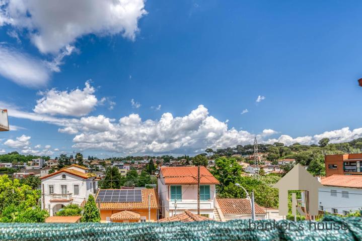 Casa aislada en Collserola, 4hab, 2 baños y terrazas. photo 0