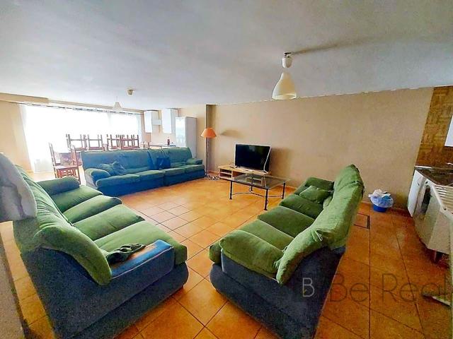 HABITACIONES PARA CHICAS ESTUDIANTES EN ALQUILER EN VILLANUEVA DE LA CAÑADA (MADRID). photo 0