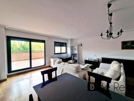 HABITACIONES PARA ESTUDIANTES EN PISO COMPARTIDO EN VILLANUEVA DE LA CAÑADA (MADRID) photo 0
