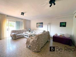 HABITACIONES EN ALQUILER PARA ESTUDIANTES EN VILLANUEVA DE LA CAÑADA (MADRID). photo 0