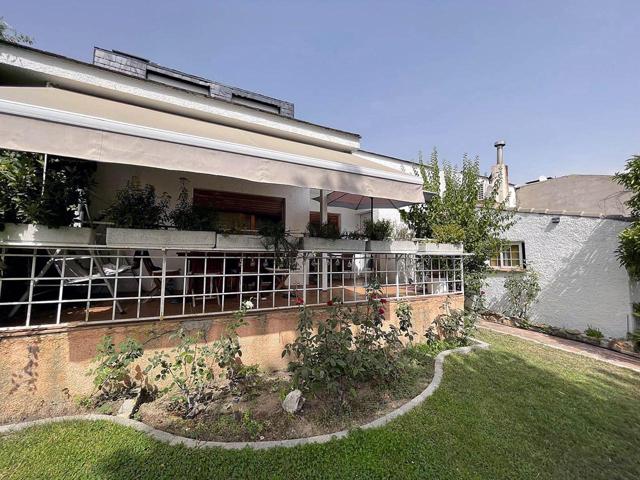 EN ALQUILER PARA CHICAS ESTUDIANTES HABITACIONES EN VILLANUEVA DE LA CAÑADA (MADRID). photo 0