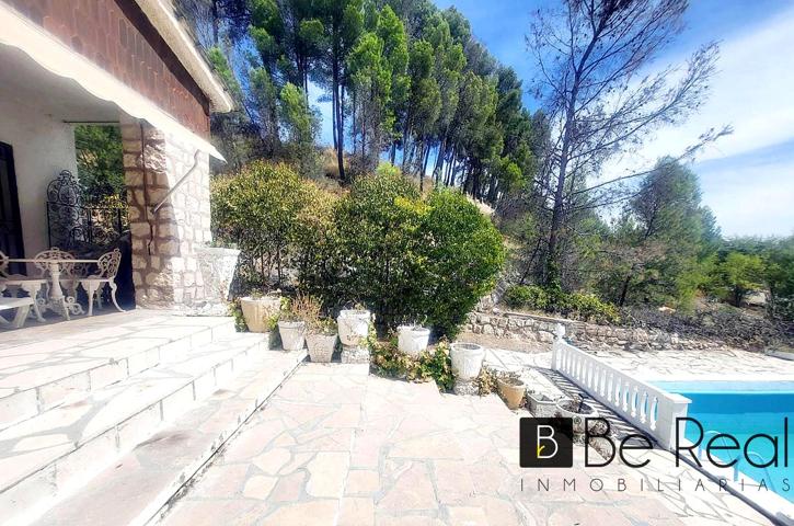 VENTA DE CHALET INDEPENDIENTE DENTRO DE TERRENO DE 1.700 MTS EN NUEVO CHINCHÓN (MADRID). photo 0