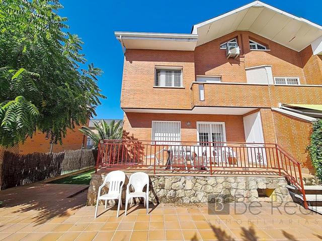 ALQUILER DE HABITACIONES CON GASTOS INCLUIDOS PARA ESTUDIANTES EN VILLANUEVA DE LA CAÑADA (MADRID) photo 0