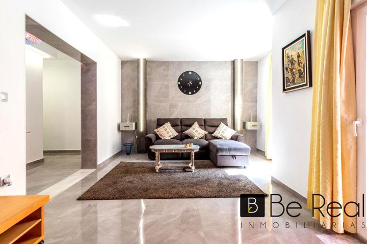 COQUETO APARTAMENTO DE 2 DORMITORIOS CON TERRAZA Y LICENCIA TURISTICA EN TORREMOLINOS photo 0