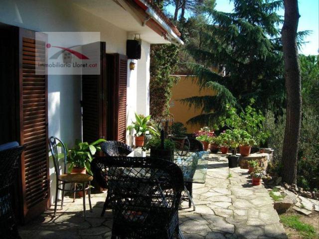 Casa En venta en Lloret De Mar photo 0