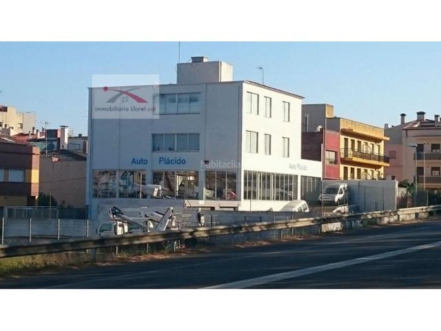 Local En alquiler en Malgrat De Mar photo 0