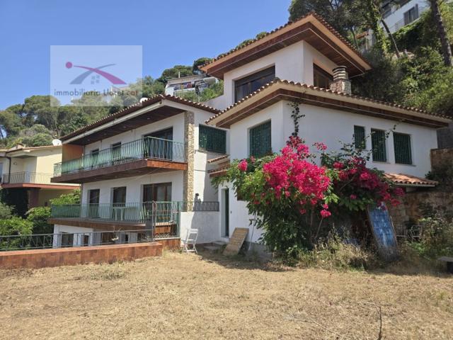 Casa En venta en Lloret De Mar photo 0