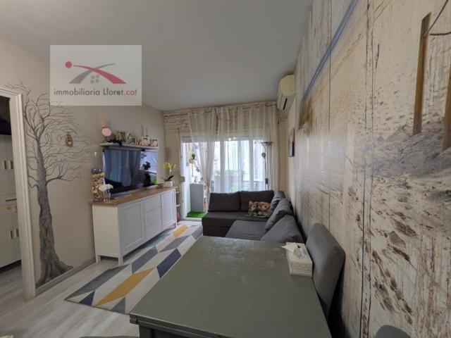 Piso En venta en Lloret De Mar photo 0