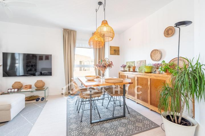 Piso En venta en Diagonal Mar I El Front Marítim Del Poblenou, Barcelona photo 0