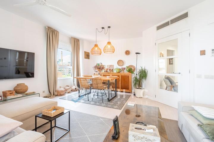 Piso En venta en Diagonal Mar-front Marítim Del Poblenou, Barcelona photo 0