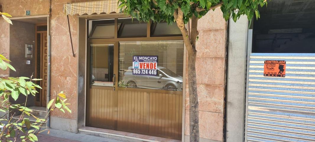 Local comercial adaptado a vivienda en pleno centro de Guardamar del Segura, Costa Blanca photo 0