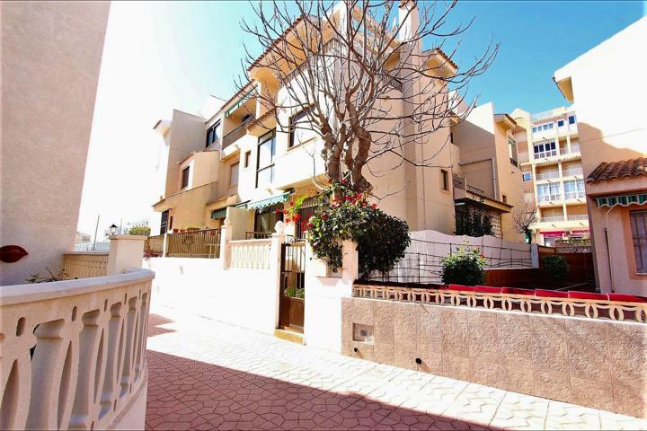 Bungalow adosado en Guardamar del Segura, Alicante, Costa Blanca photo 0