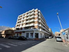 Espectacular apartamento en última planta en Guardamar del Segura, Alicante, Costa Blanca photo 0
