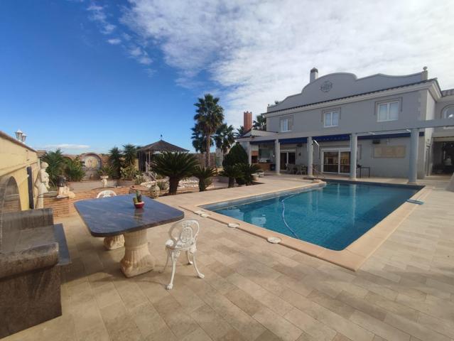 Espectacular chalet de lujo con gran parcela y piscina privada en San Fulgencio, Costa Blanca photo 0