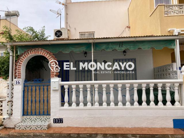 Fantástico adosado en la tranquila urbanización de La Marina, Alicante, Costa Blanca photo 0