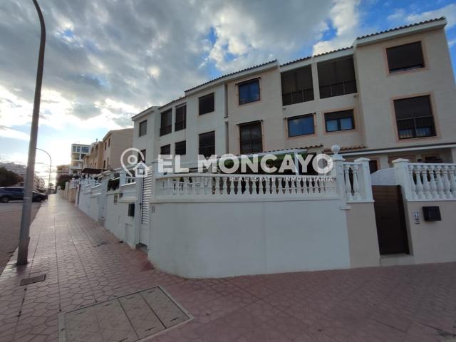 Espectacular bungalow adosado en una de las zonas más deseadas de Guardamar del Segura, Alicante. photo 0