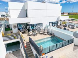 Fantástico chalet independiente con piscina privada en Dolores, Alicante, Costa Blanca photo 0