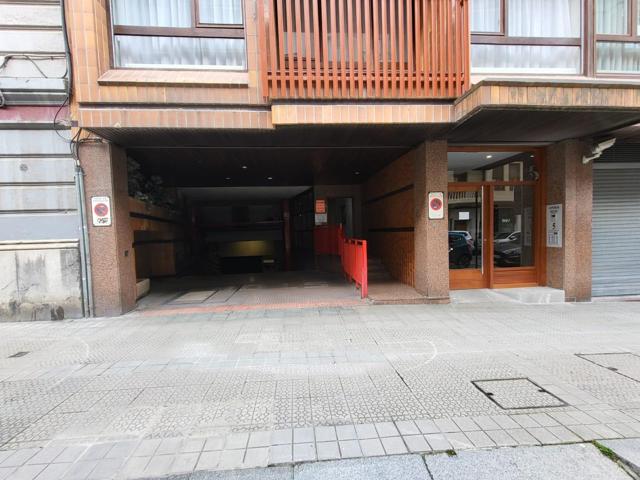 VENTA DE GARAJE EN GENERAL EGUIA photo 0