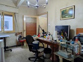 Piso en venta en Alicante: Oportunidad para reformar cerca del Centro photo 0