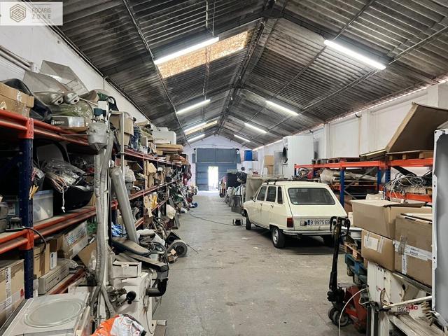 Nave Industrial En venta en Polígonos - Recinto Ferial, Málaga photo 0