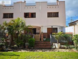 PRECIOSO CHALET A PIE DE PLAYA EN BENAJARAFE photo 0