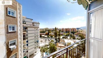 Piso En venta en Carlos De Haya, Málaga photo 0