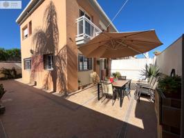 🏡 Descubre este espectacular adosado en esquina en Campanillas photo 0