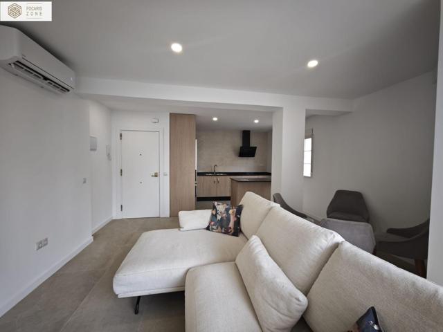 VIVIENDA EXCLUSIVA Y DE LUJO EN C- DON JUAN DE AUSTRIA,(MÁLAGA) photo 0