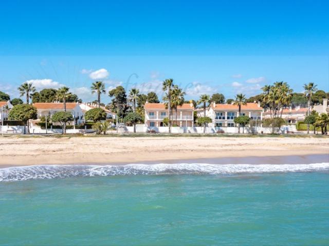 Unifamiliar Separadas En venta en Cambrils photo 0