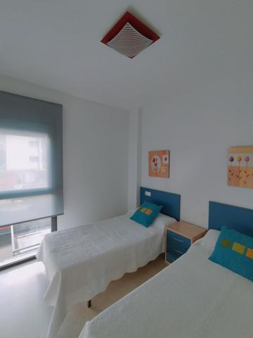 APARTAMENTO ANUAL EN GANDIA CON GARAJE INCLUIDO Y PISCINA photo 0