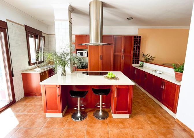 PRECIOSA CASA DE PUEBLO EN BENIARJO photo 0