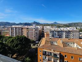 Ático en el barrio de Corea — Terraza de 130 m2, 5 habitaciones en suite y vistas espectaculares photo 0